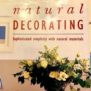 3/$12 🌸 Natural Decorating Book